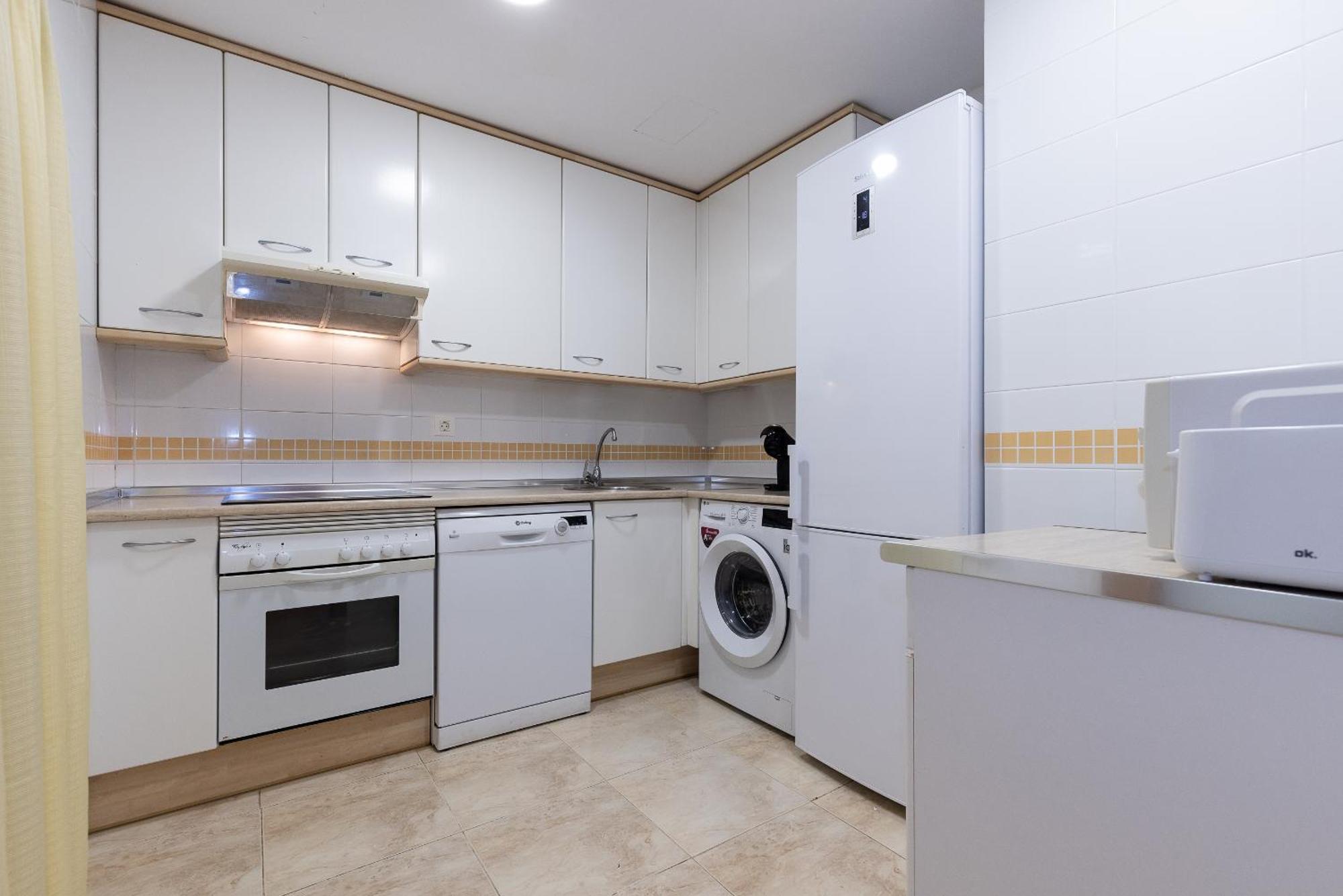 Uhc Golden Pineda Apartments Ла-Пинеда Экстерьер фото