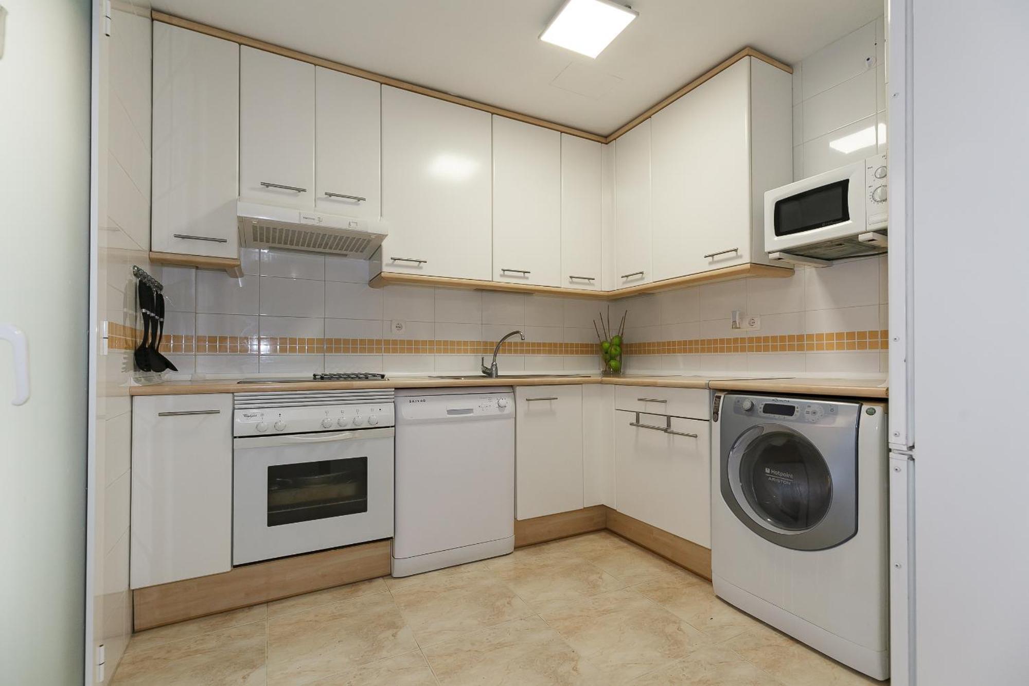 Uhc Golden Pineda Apartments Ла-Пинеда Экстерьер фото